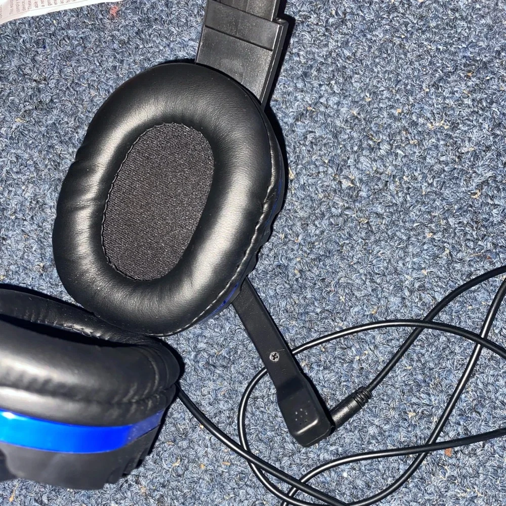 LvL-Up Artillery Pro Gaming Headset - Excellent Condition 9/10⭐️